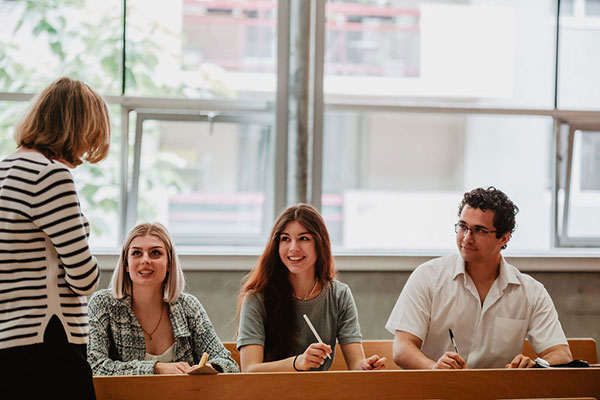 Etudiants iaelyon