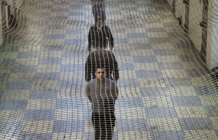 Quand les murs enferment les droits