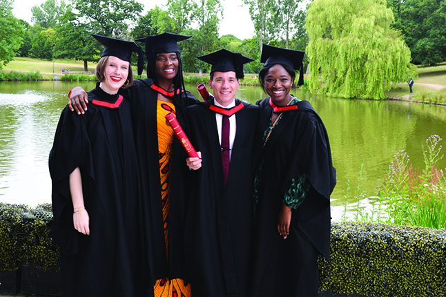 Remise des diplômes Université d'Essex (Royaume-Uni)